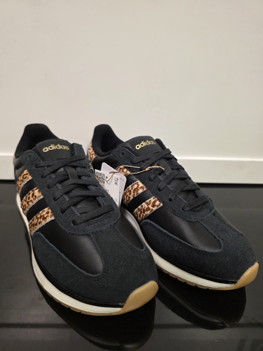 Adidas Run 70s 2.0 Black Leopard Women’s 10 Men’s 9 New